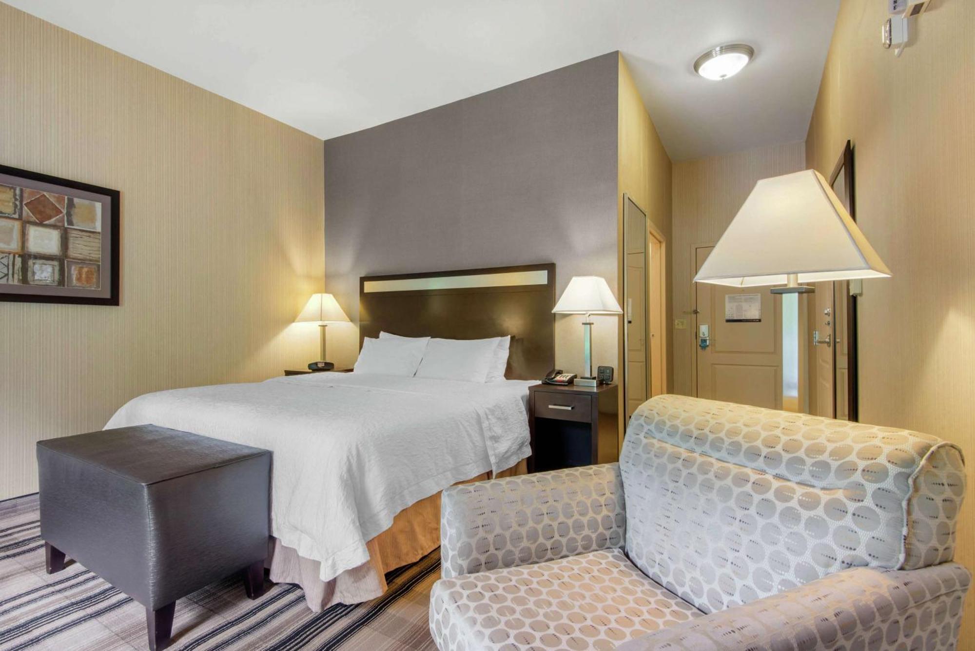 Hampton Inn Meadville Exteriör bild